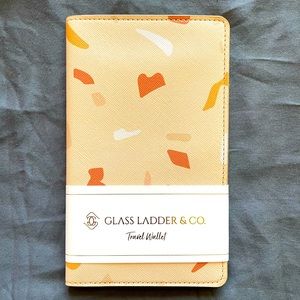 Glass Ladder & Co. - Travel Wallet - Brand New